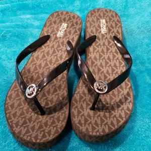 Authentic Michael Kors Bedford Flip Flops